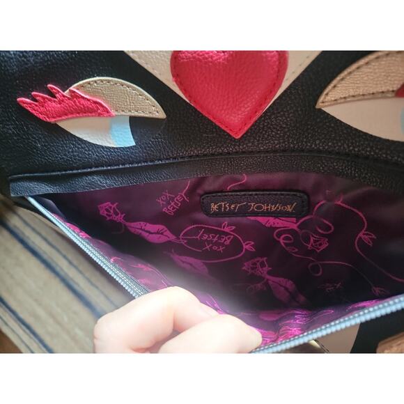 Betsey Johnson Vintage Halloween Clutch Black White Stripe Watching Eyes Heart - Picture 3 of 3